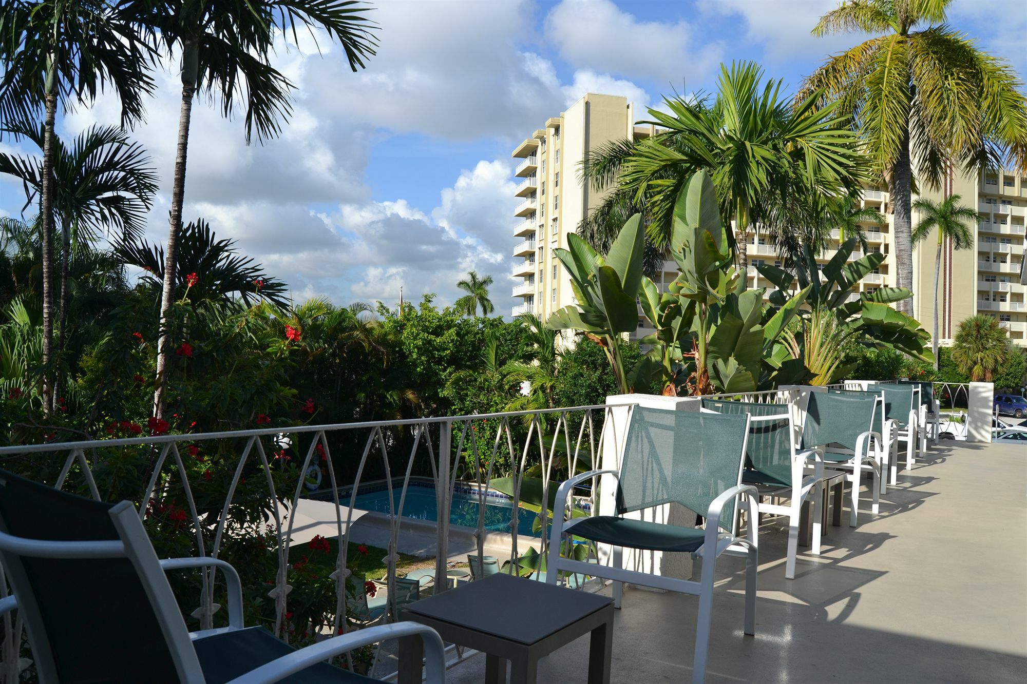 Grand Palm Plaza Hotel Fort Lauderdale Exterior photo