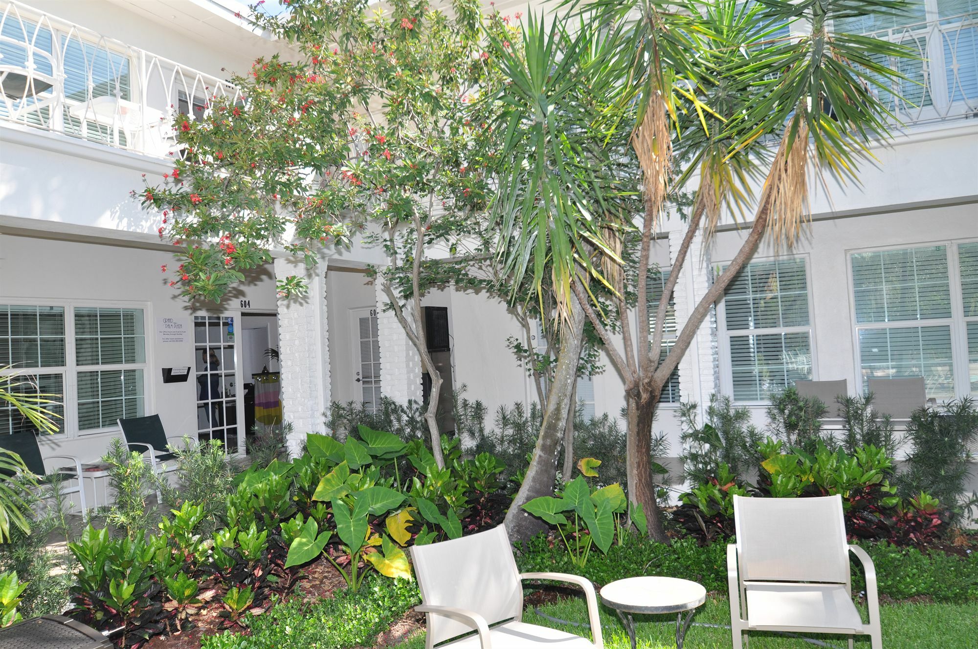 Grand Palm Plaza Hotel Fort Lauderdale Exterior photo